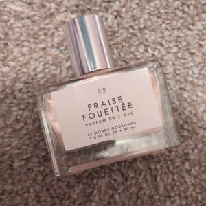 Le Monde Gourmand Fraise Fouettee EDP